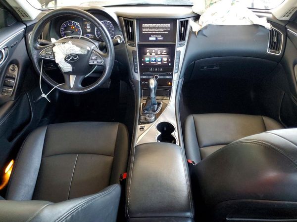 2016 INFINITI Q50