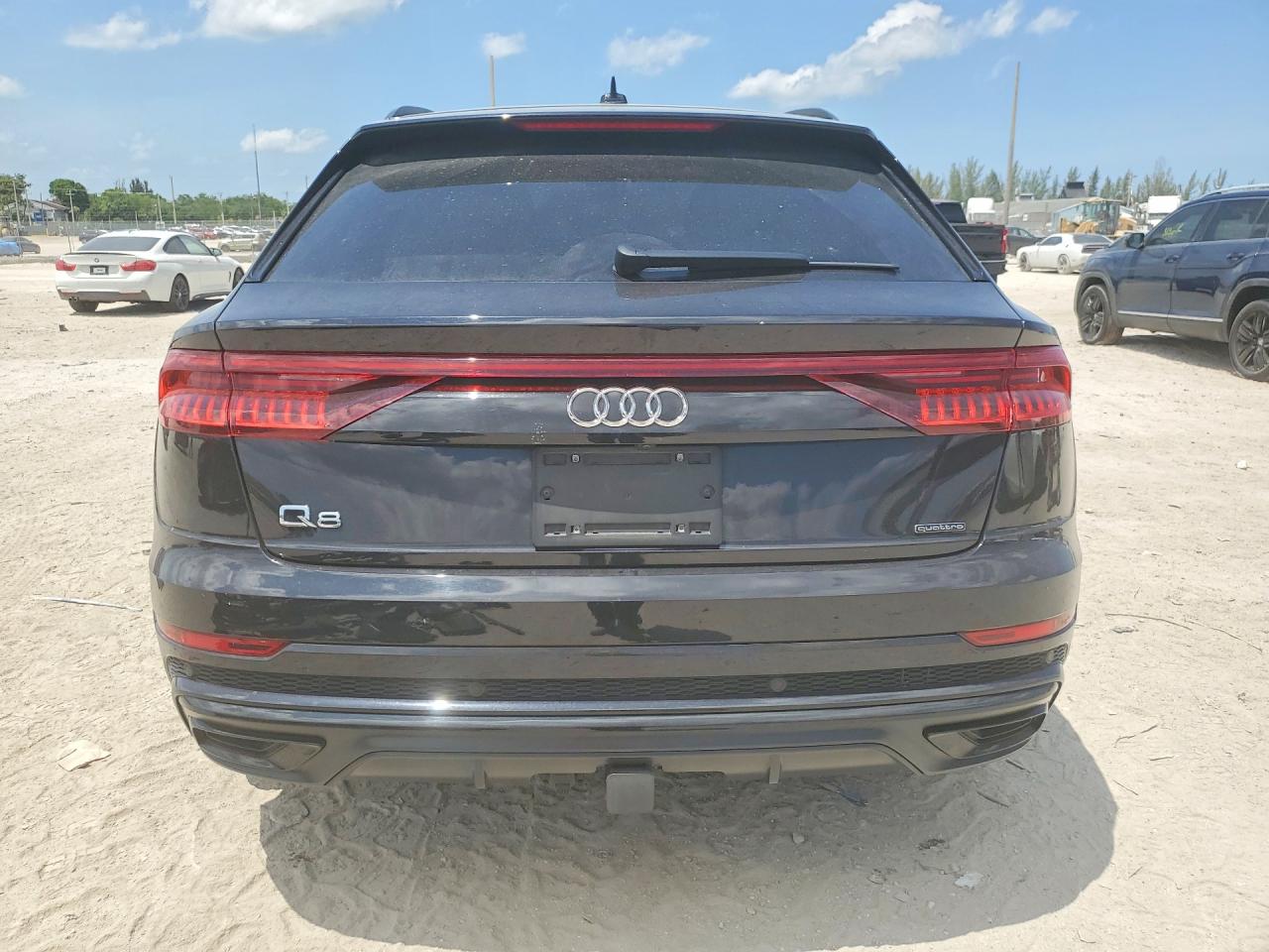 2019 AUDI Q8 S Line quattro Prestige