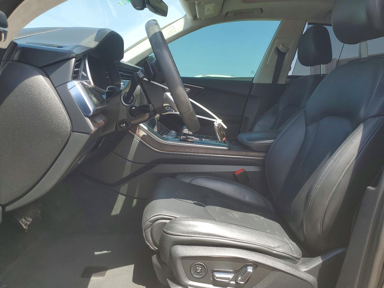 2019 AUDI Q8 S Line quattro Prestige