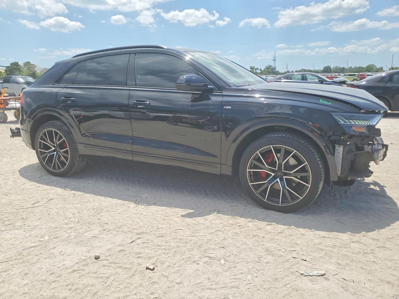 2019 AUDI Q8 S Line quattro Prestige