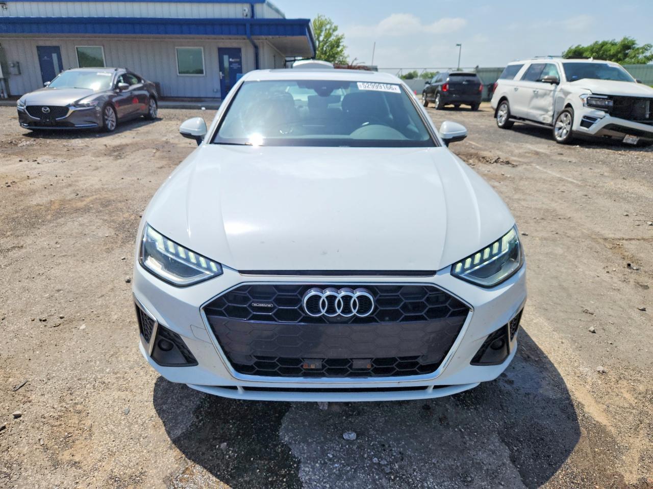 2022 AUDI A4