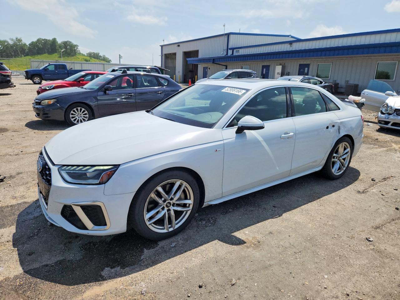 2022 AUDI A4