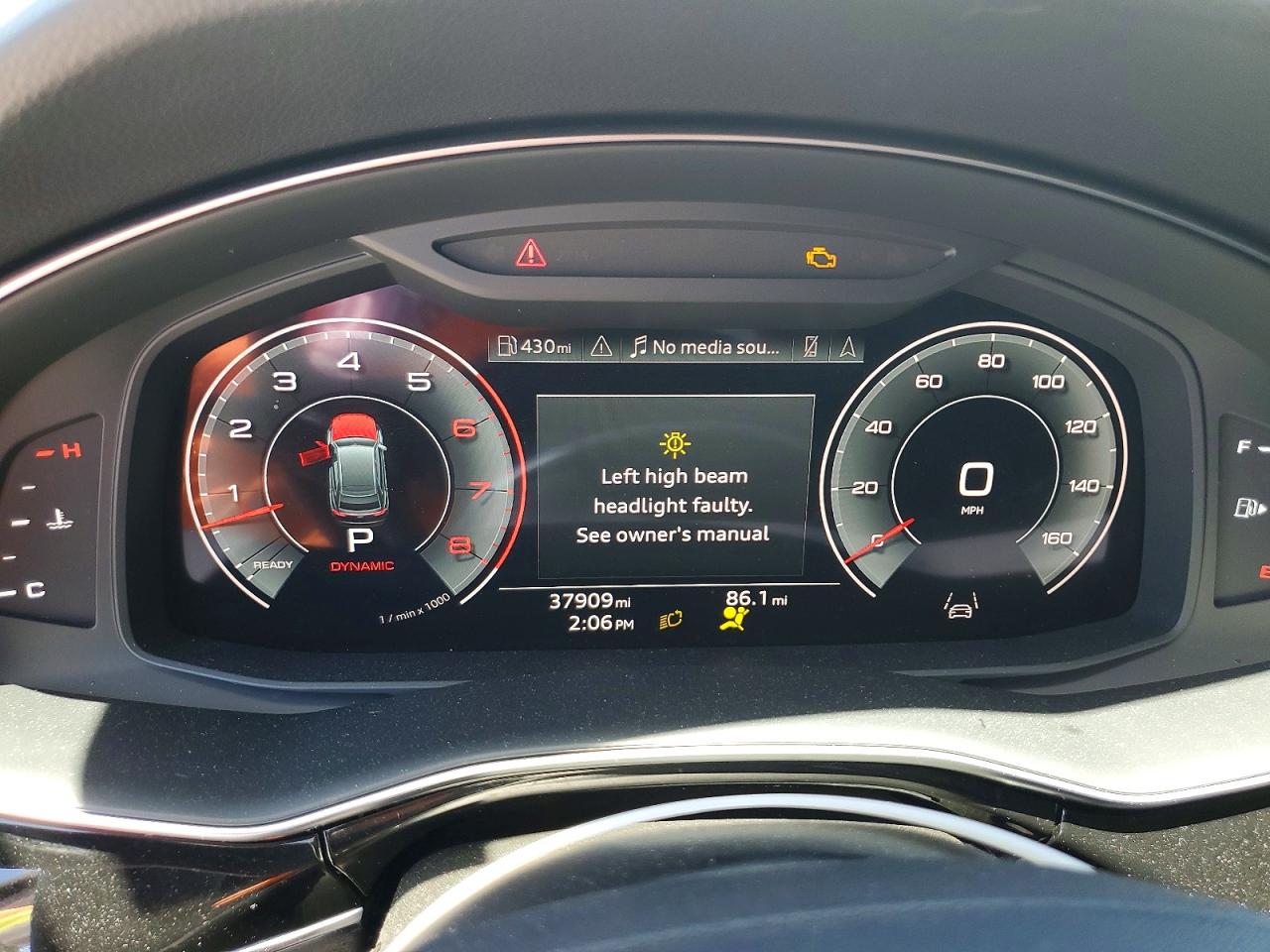 2023 AUDI Q8