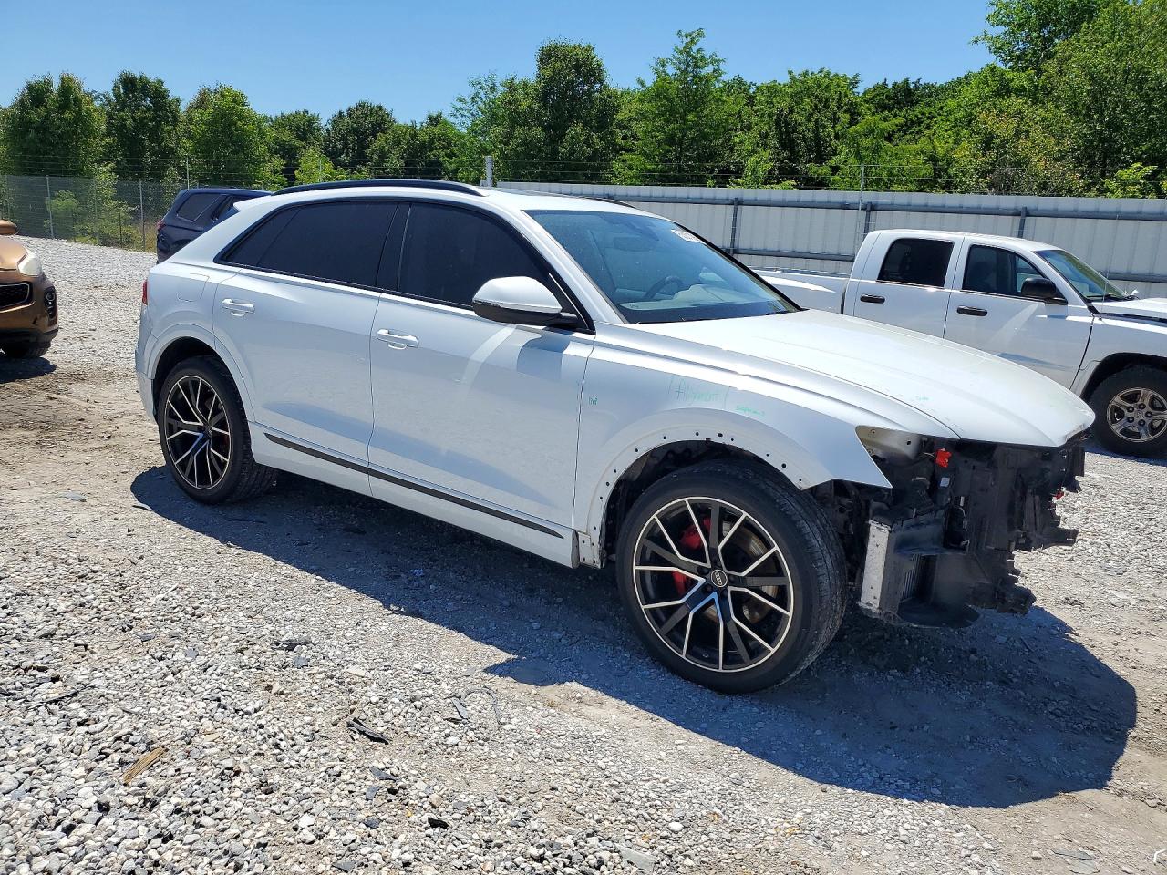 2023 AUDI Q8