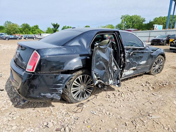 2013 CHRYSLER 300