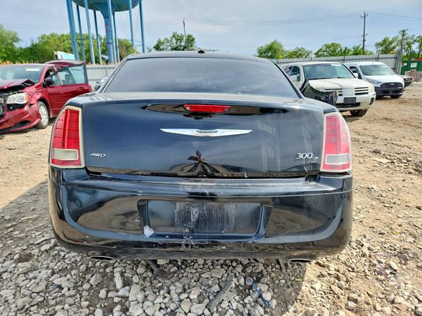 2013 CHRYSLER 300