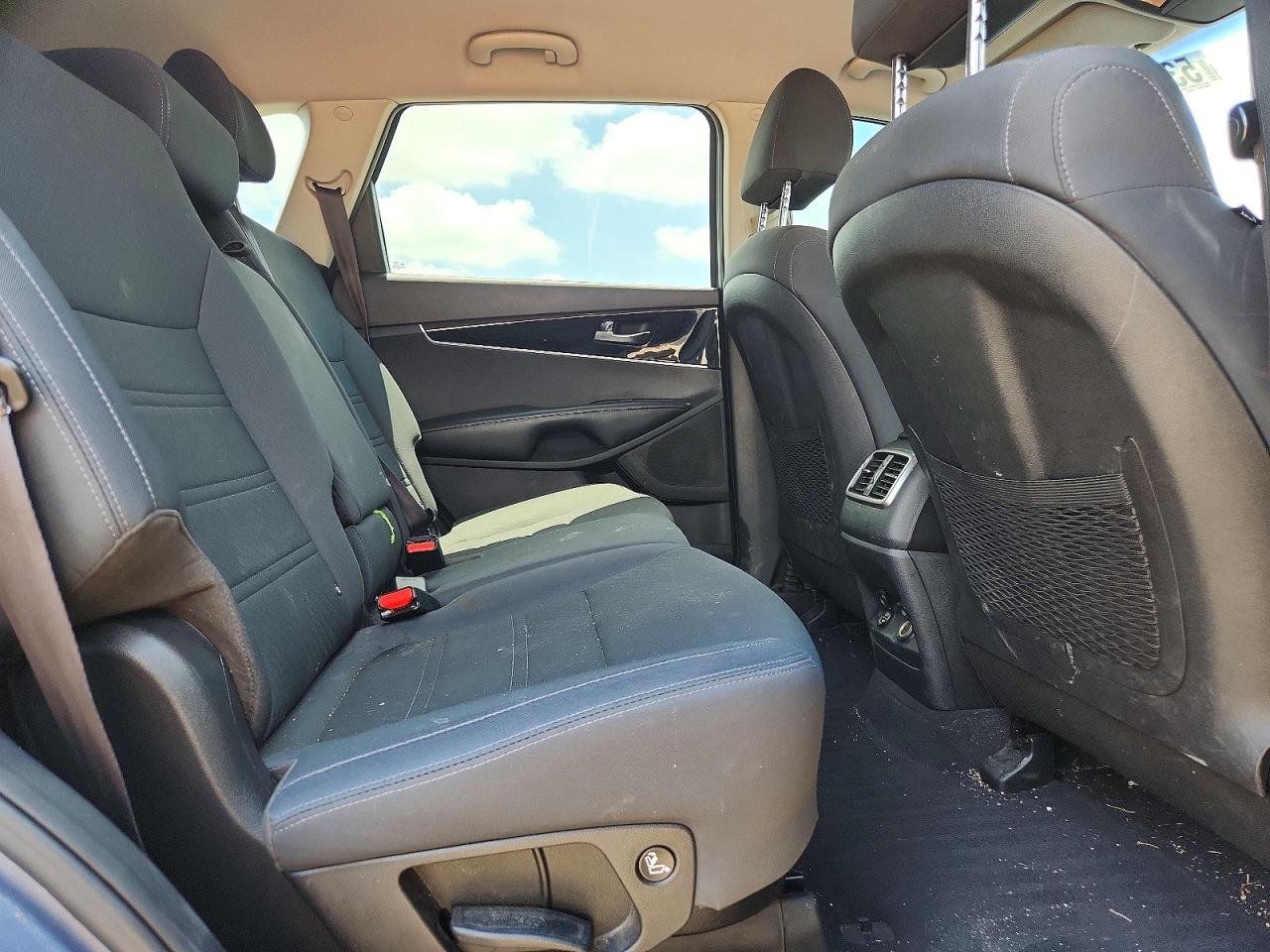 2020 KIA SORENTO L, LX, S