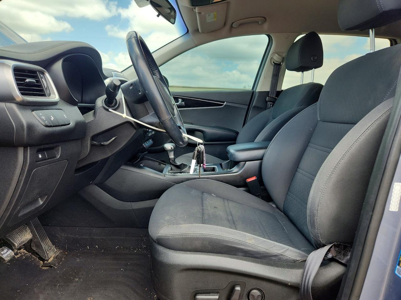 2020 KIA SORENTO L, LX, S