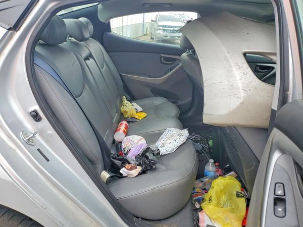 2013 HYUNDAI ELANTRA