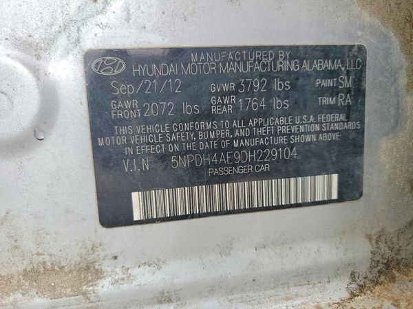 2013 HYUNDAI ELANTRA