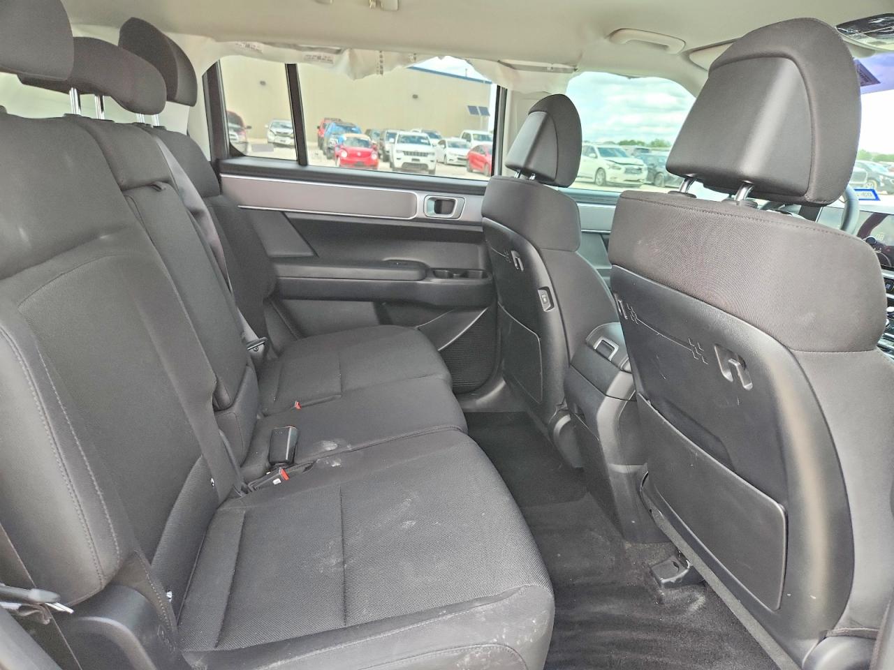 2025 HYUNDAI SANTA FE SE