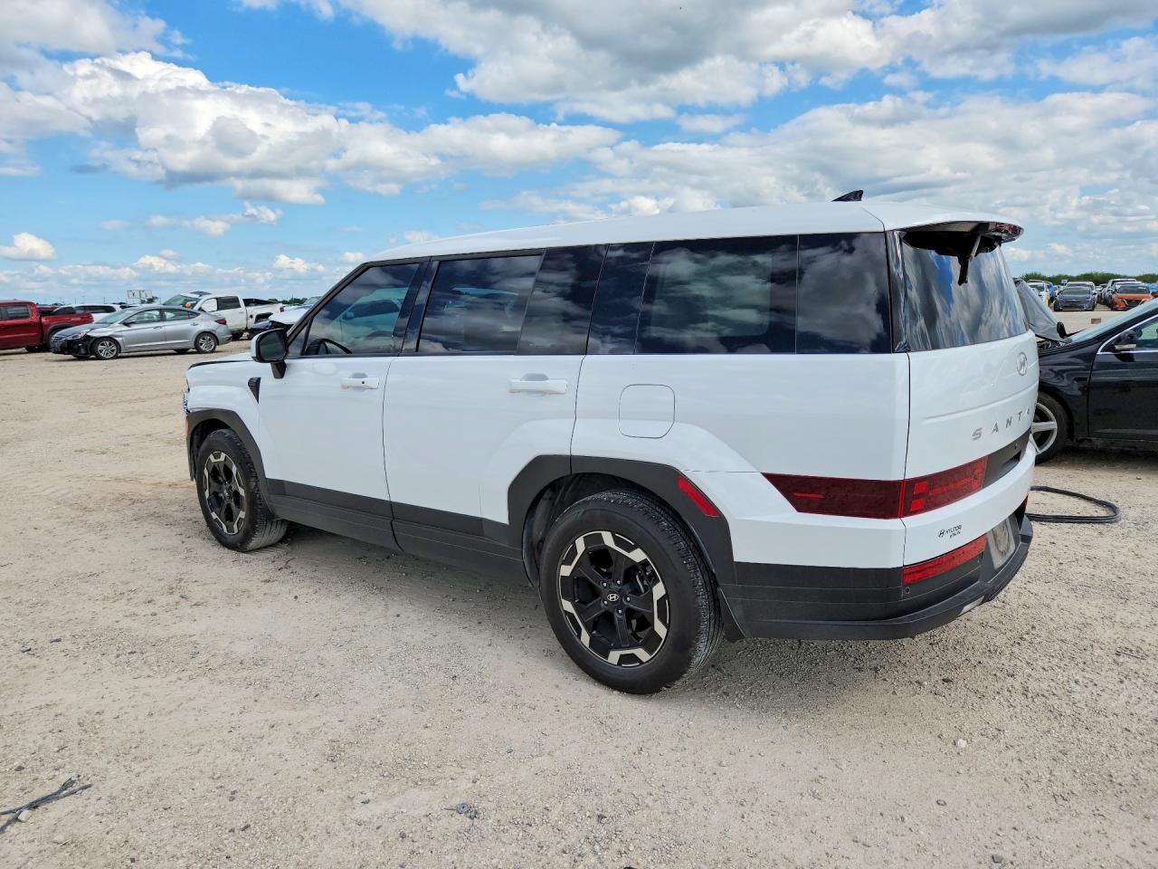 2025 HYUNDAI SANTA FE SE