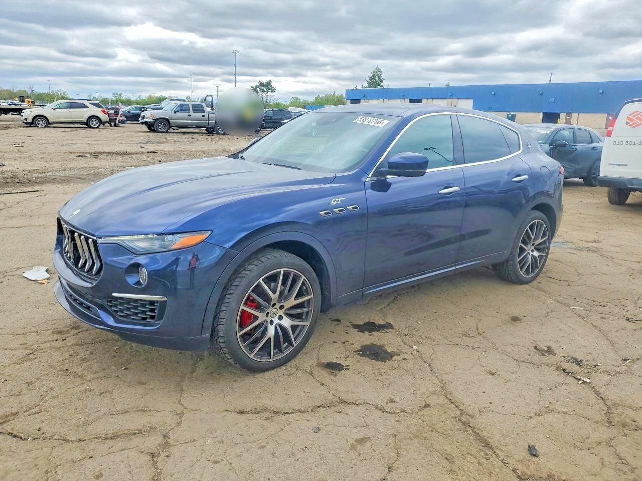 2022 MASERATI LEVANTE BASE/GT