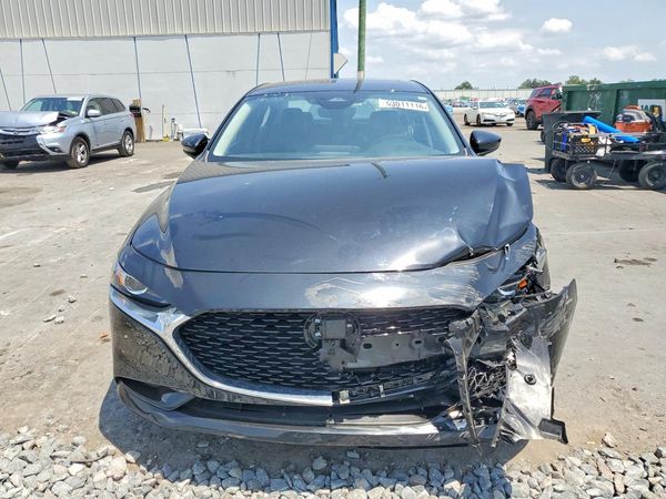 2025 MAZDA 3