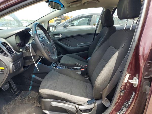 2017 KIA FORTE LX Base