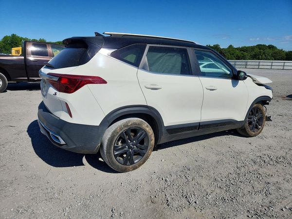 2021 KIA SELTOS S