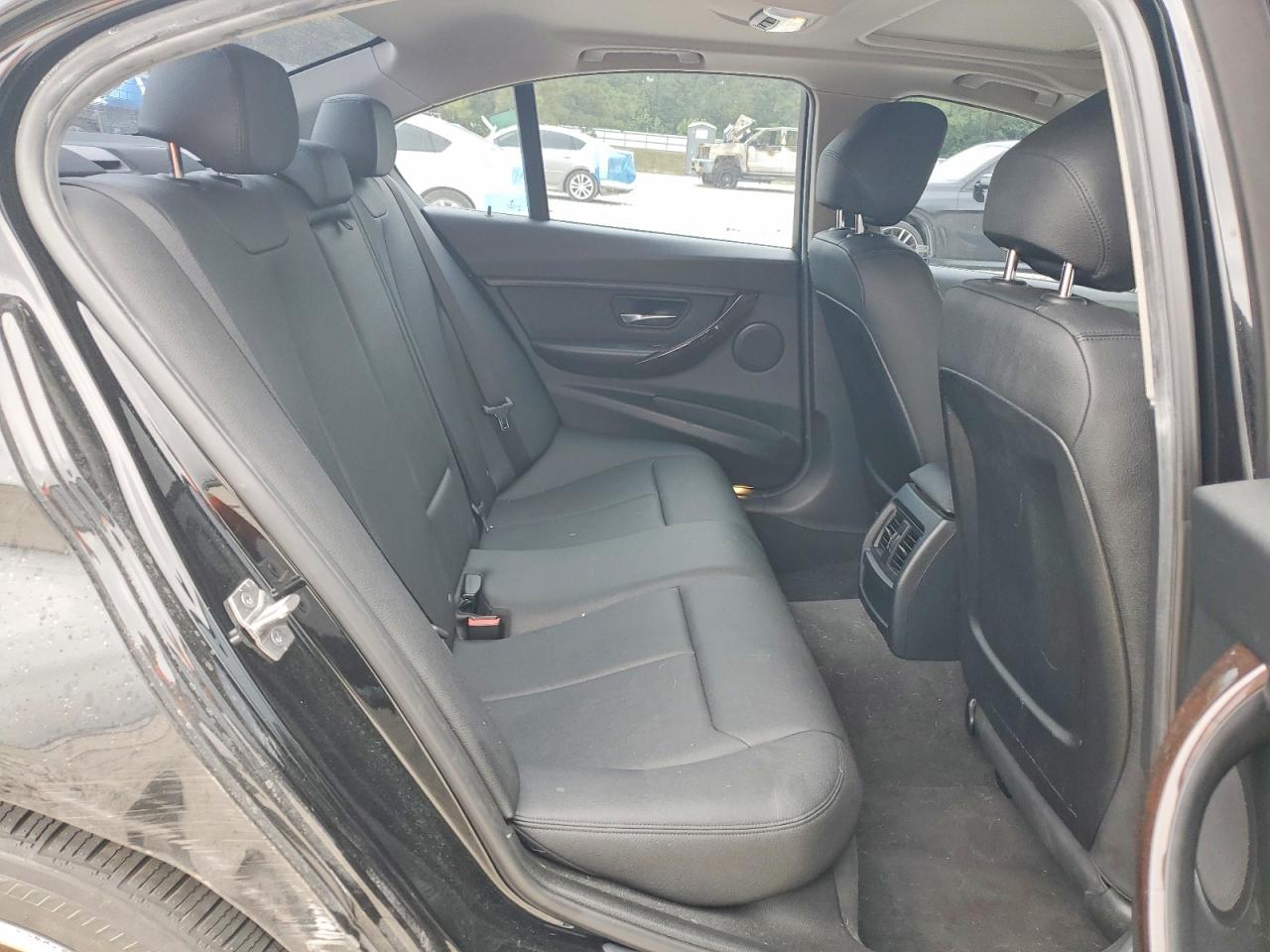 2015 BMW 320 SA