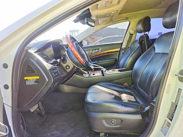 2015 KIA K900 KH