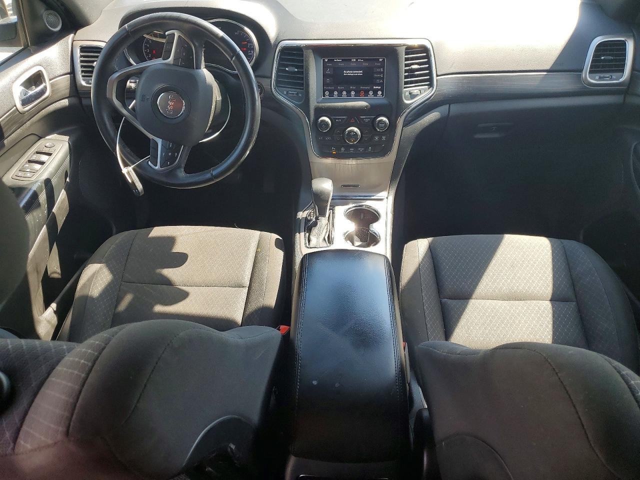 2019 JEEP GRAND CHEROKEE LAREDO 4X4
