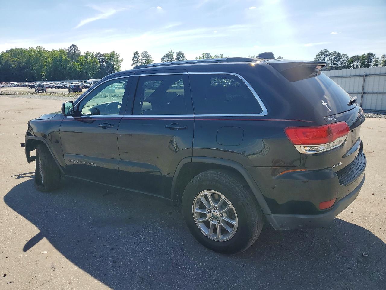2019 JEEP GRAND CHEROKEE LAREDO 4X4