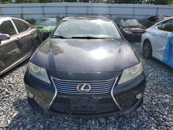 2013 LEXUS ES