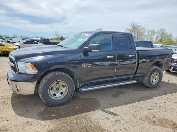 2016 RAM 1500 SLT