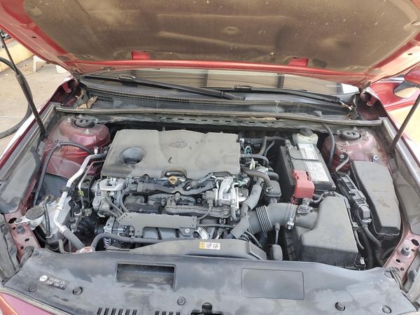 2018 TOYOTA CAMRY