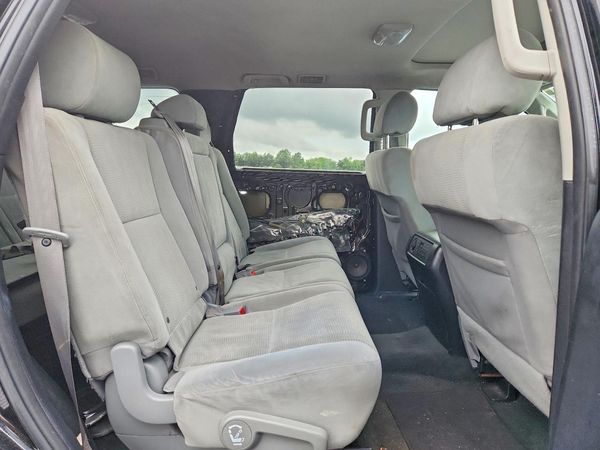 2017 TOYOTA SEQUOIA SR5 Grade