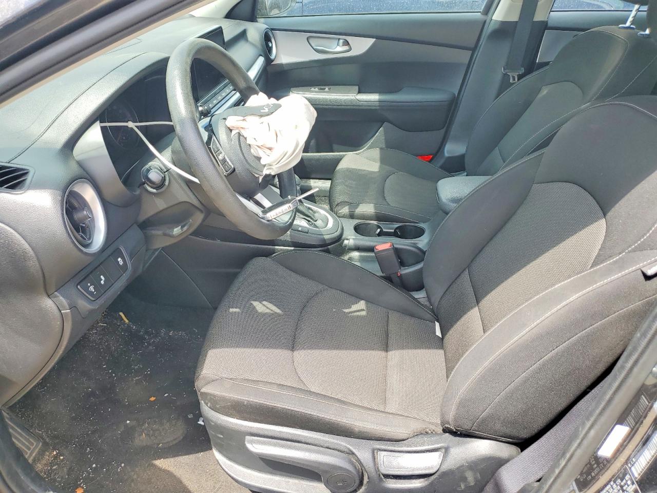 2024 KIA FORTE LX, LXS