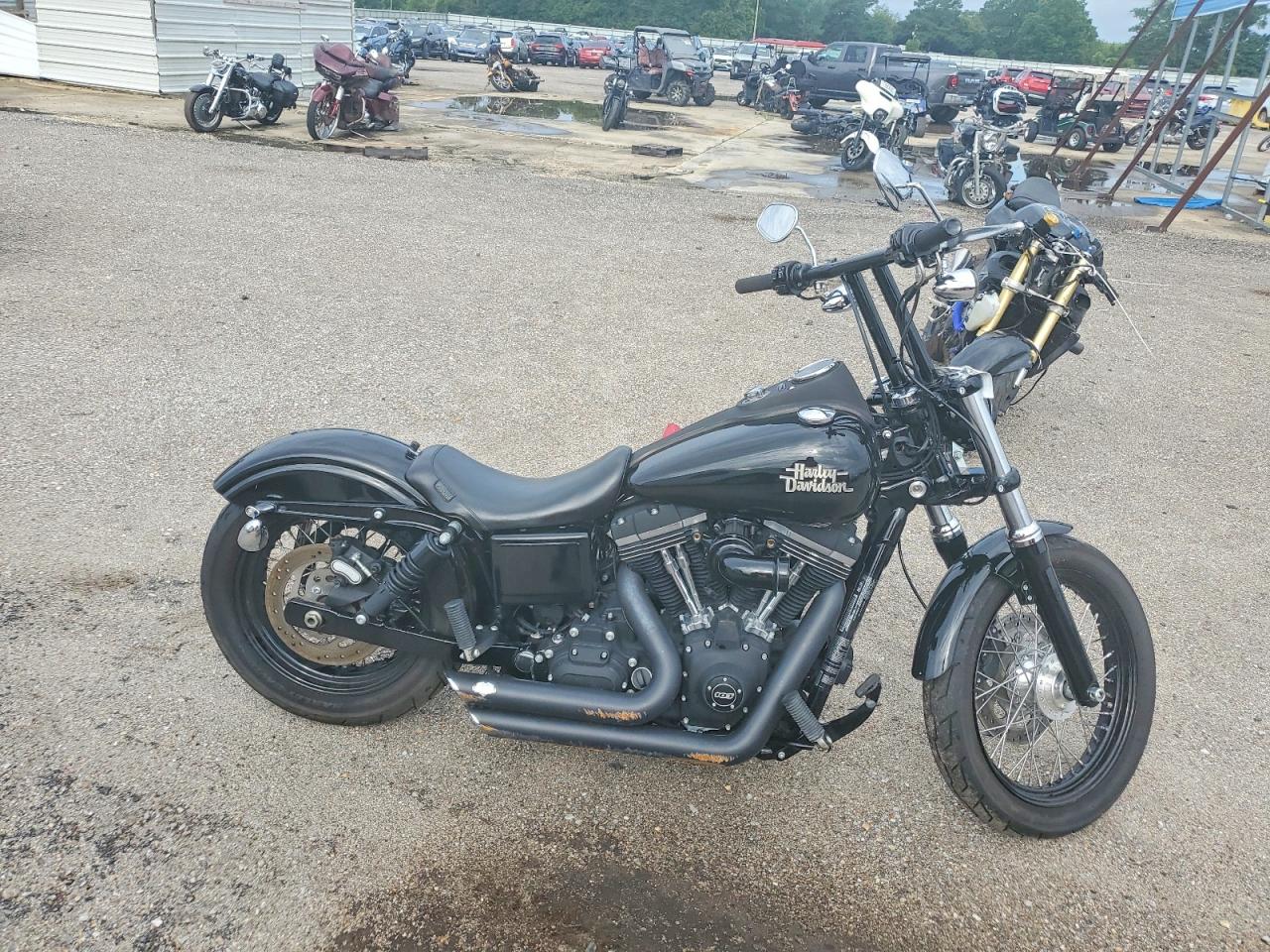 2015 HARLEY-DAVIDSON FXDB
