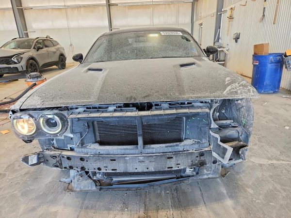 2015 DODGE CHALLENGER SXT