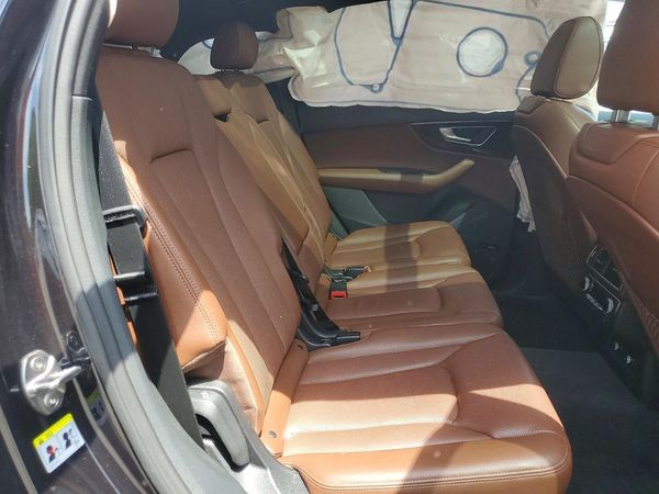2019 AUDI Q7 quattro Prestige