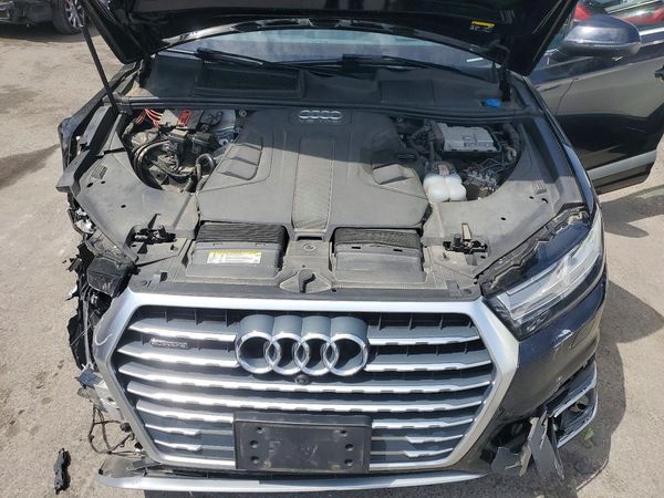 2019 AUDI Q7 quattro Prestige