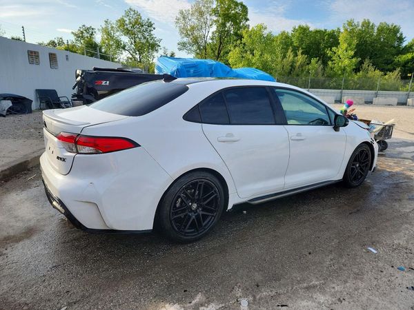2022 TOYOTA COROLLA