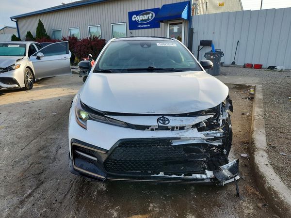 2022 TOYOTA COROLLA
