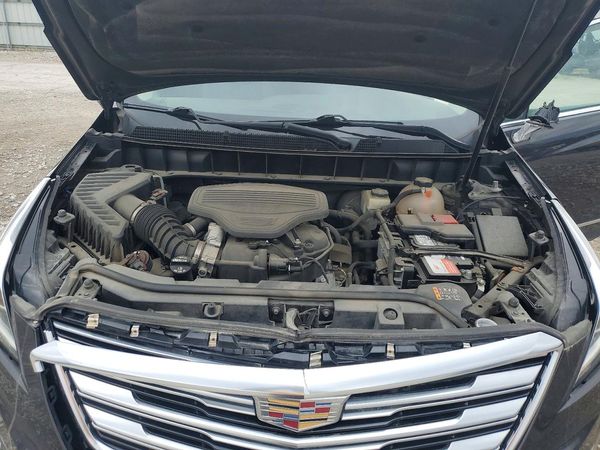 2017 CADILLAC XT5