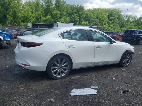 2021 MAZDA 3