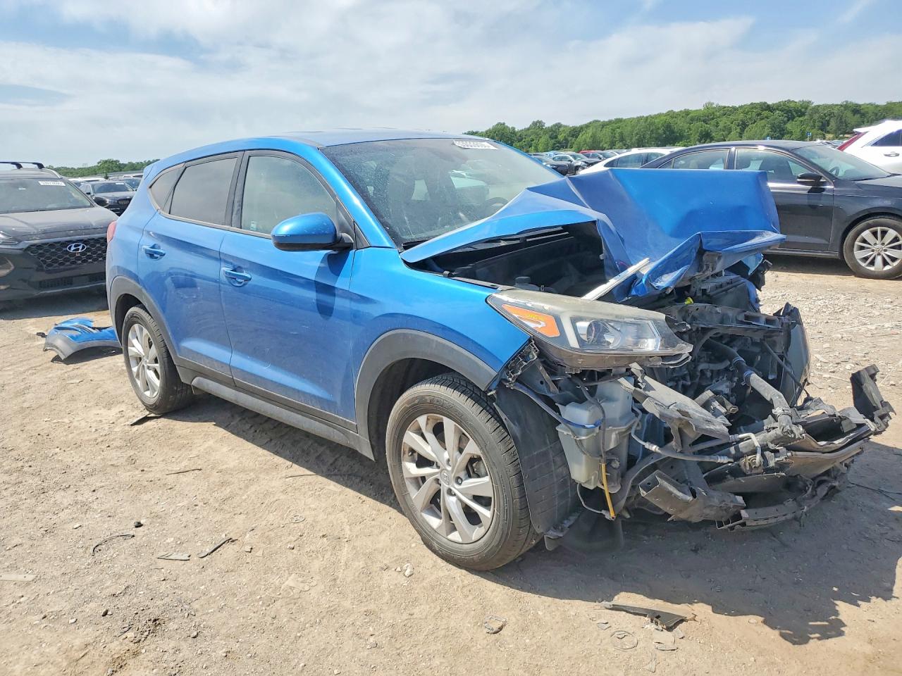 2020 HYUNDAI TUCSON SE