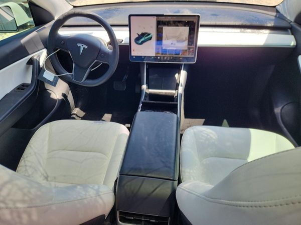 2020 TESLA MODEL Y