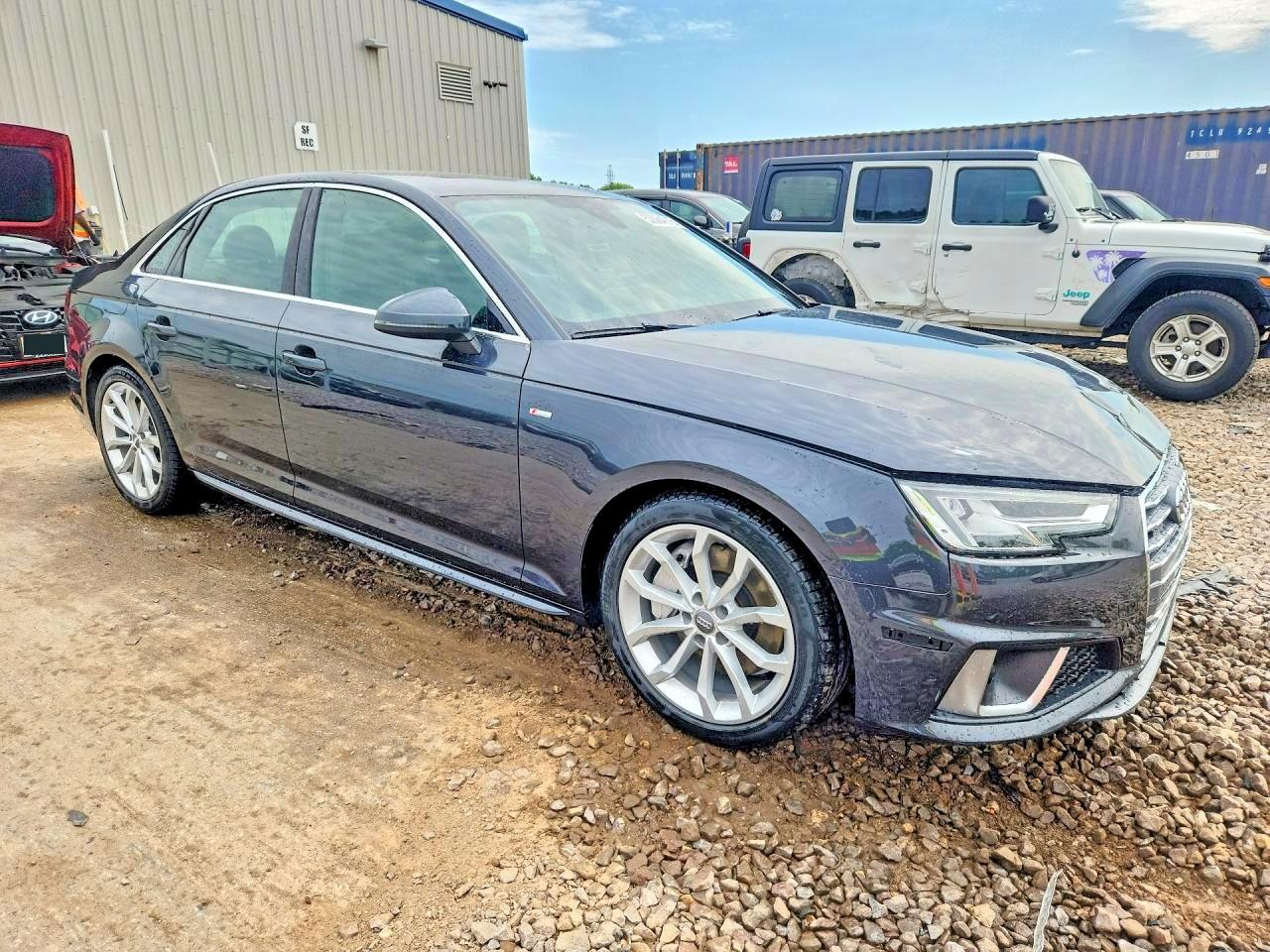 2019 AUDI A4