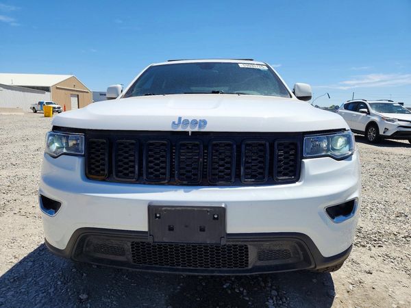 2018 JEEP GRAND CHEROKEE Laredo