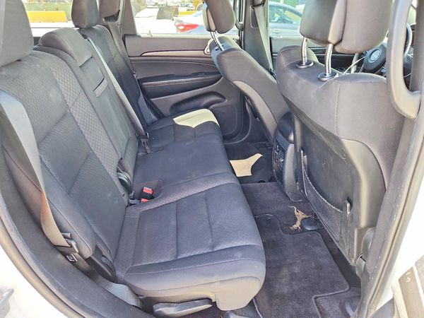 2018 JEEP GRAND CHEROKEE Laredo