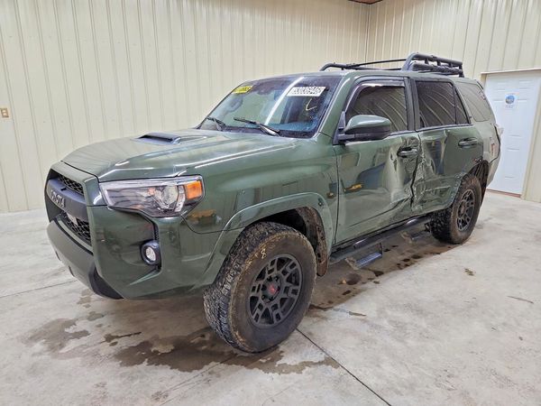 2020 TOYOTA 4RUNNER Base Grade