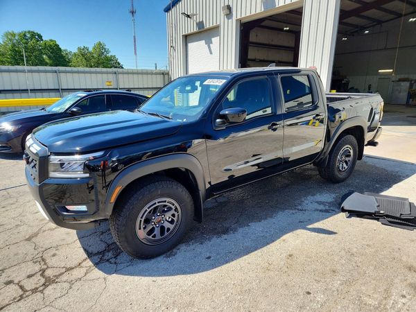 2025 NISSAN FRONTIER