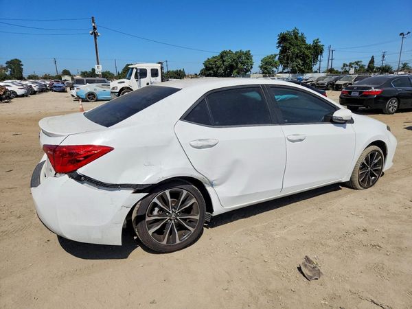 2017 TOYOTA COROLLA