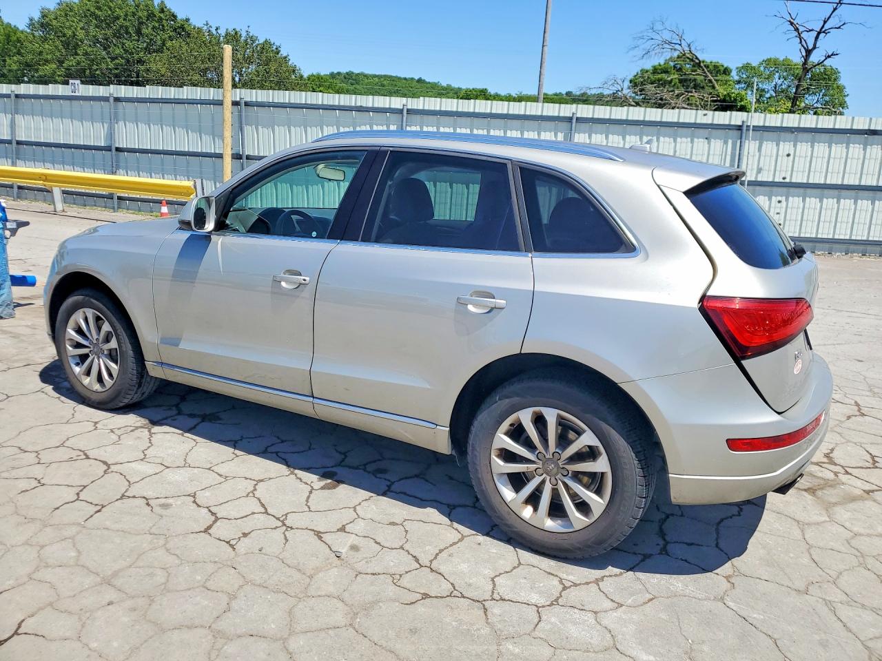 2013 AUDI Q5 Premium Hybrid