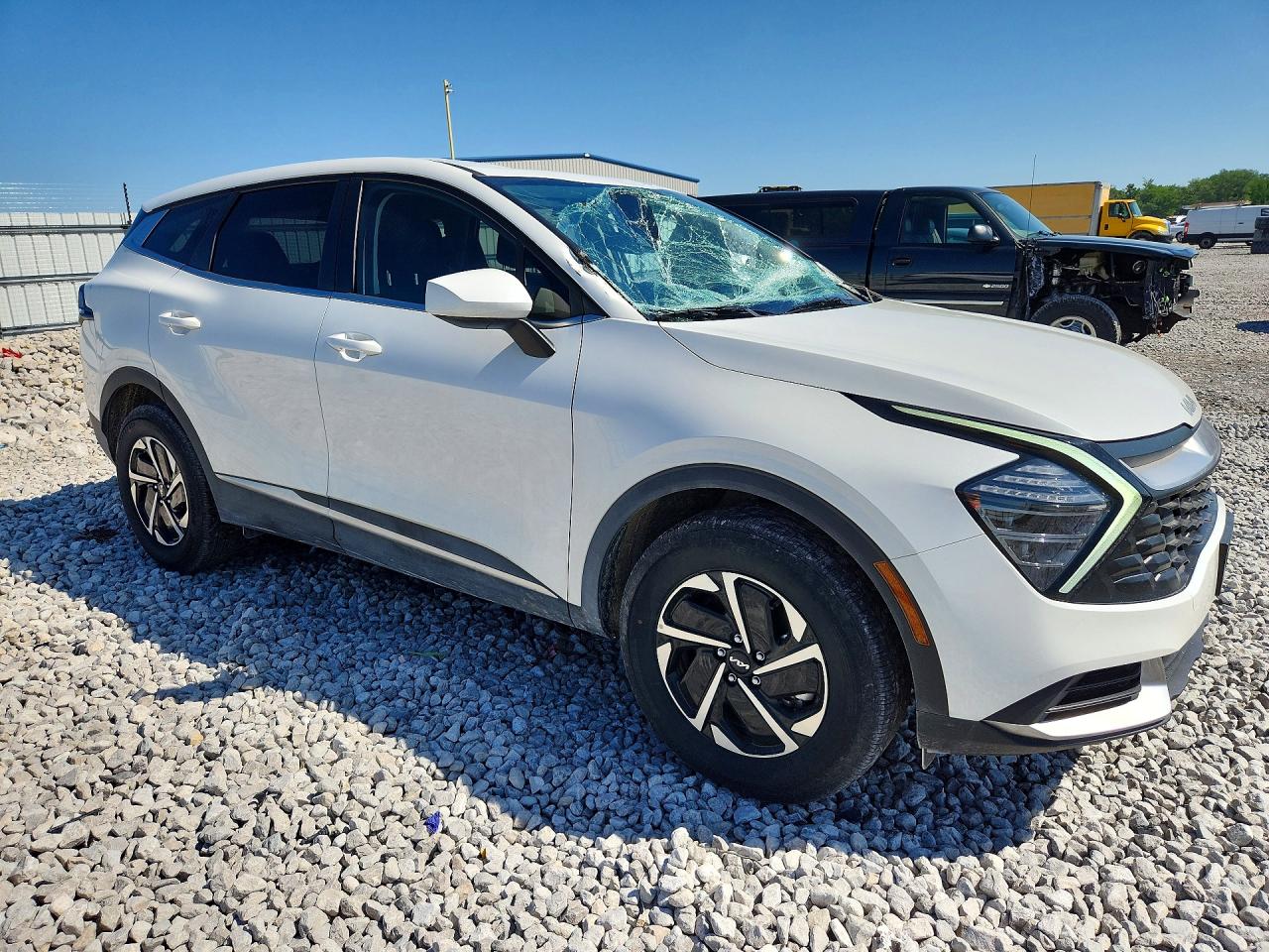 2025 KIA SPORTAGE LX