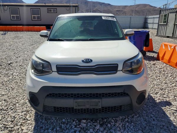 2017 KIA SOUL Base