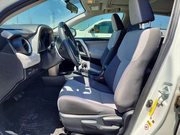 2015 TOYOTA RAV4 XLE (M Grade)