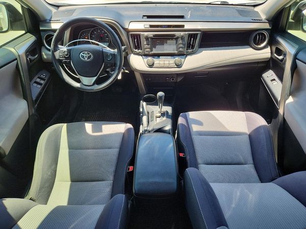 2015 TOYOTA RAV4 XLE (M Grade)